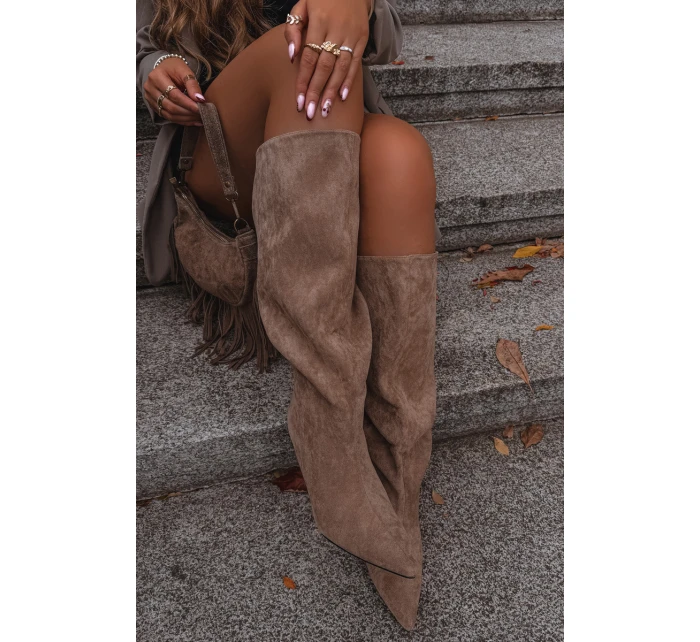 Dámské kozačky na jehlovém podpatku z ECO semiše Noretta – béžové