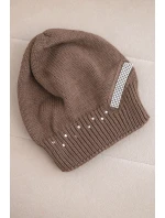 Dámská zimní vlněná čepice s ozdobným páskem z kubických zirkonů K402 mocca