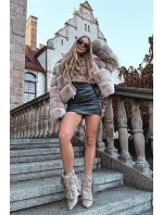 Dámské kotníkové boty na jehlovém podpatku s třásněmi a zlatými přezkami béžové model 21757497 - Boto