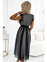 Dámské šaty se a černým tylem model 22401905 - numoco basic Dámské šaty se a černým tylem model 22401905 - numoco basic