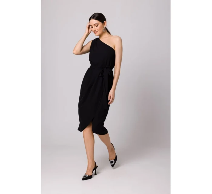 model 18428958 Šaty na jedno rameno černé - Makover