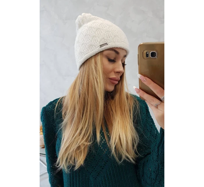 Cap Agata K222 bílá