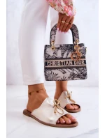 Kožené Dámské pantofle Nicole model 21580884 Bílý a zlatá - Zazoo