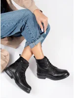 Komfortní kotníčkové boty dámské černé na širokém podpatku Komfortní kotníčkové boty dámské černé na širokém podpatku