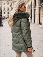 Dámská zimní prošívaná bunda s kapucí, zelená, FashionStreet TY5739 Dámská zimní prošívaná bunda s kapucí, zelená, FashionStreet TY5739