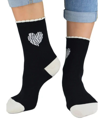 Dámské ponožky 048 G01 - NOVITI Dámské ponožky 048 G01 - NOVITI