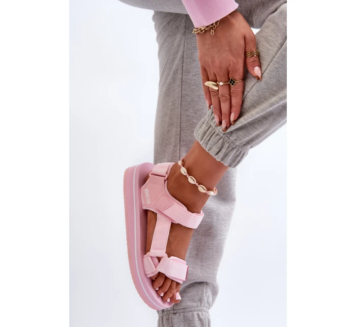 Dámské sandály na platformě Big Star NN274A533 růžové Dámské sandály na platformě Big Star NN274A533 růžové