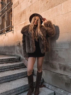 Dámské Kovábojky Na Podpatku Z Eko Semiše Hnědé Esmira