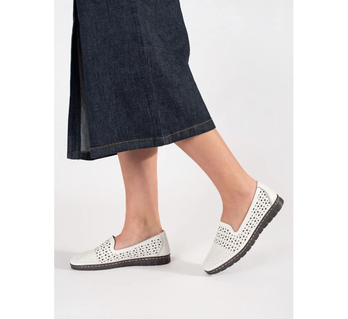 Krásné dámské  polobotky bílé bez podpatku