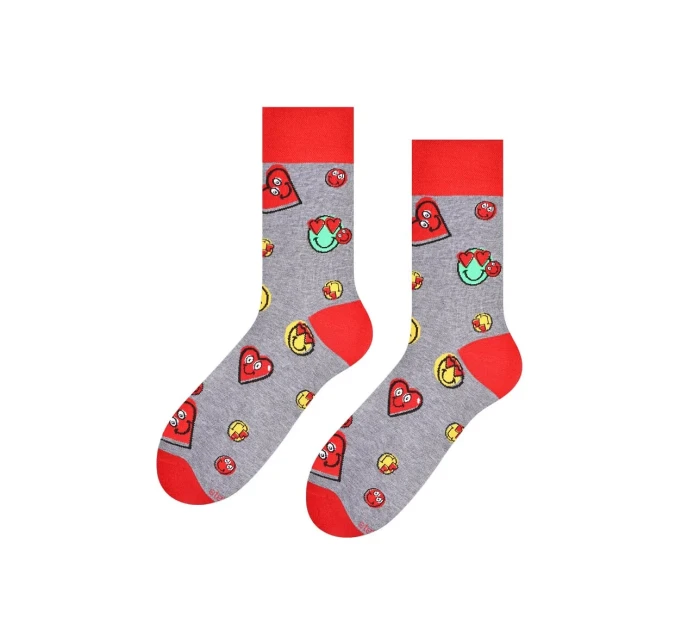 Vzorované pánské ponožky Steven art.136 Srdíčka