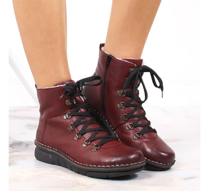 Pohodlné zateplené boty Rieker W RKR559