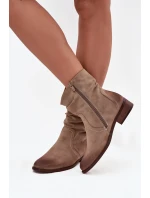 Dámské kotníkové boty na nízkém podpatku s mačkáním zateplené khaki Gracia Dámské kotníkové boty na nízkém podpatku s mačkáním zateplené khaki Gracia