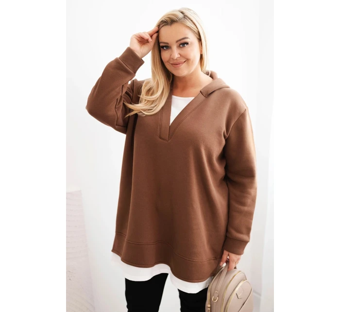 Dámská mikina zateplená Plus Size s kapucí a model 21486147 výstřihem hnědá - K-Fashion