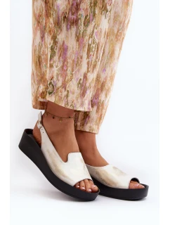 Dámské kožené sandály na tlusté podrážce zlatý potřený Zazoo 2893