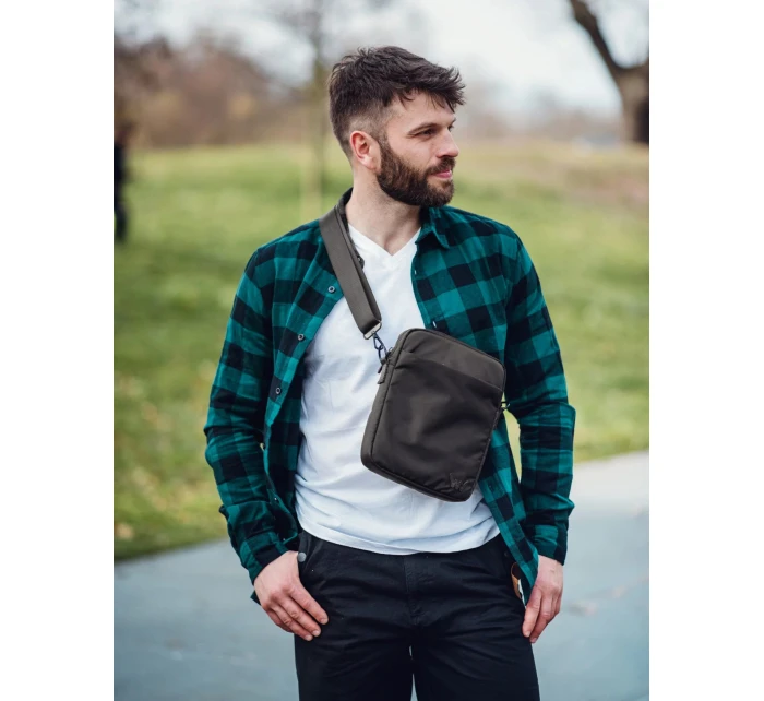 Taška VUCH Arllo Black Taška VUCH Arllo Black