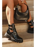 Dámské kotníkové boty s pásky a stříbrnými přezkami Helisse – černé Dámské kotníkové boty s pásky a stříbrnými přezkami Helisse – černé