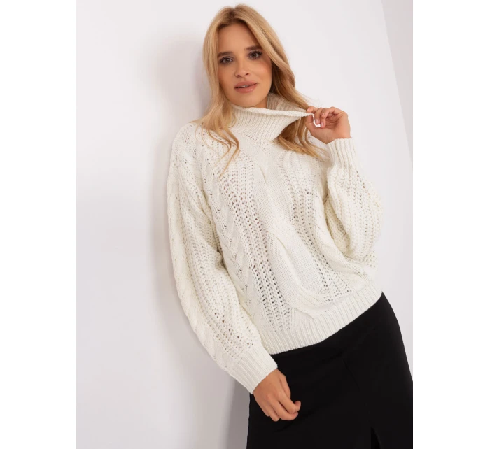 Sweter AT SW model 18900708 ecru - FPrice Sweter AT SW model 18900708 ecru - FPrice