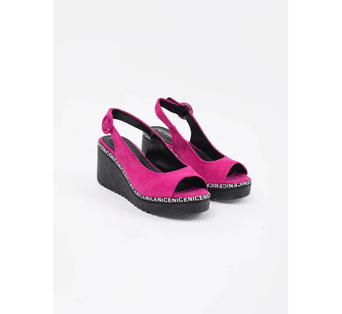 Dámské sandály na klínku FL1628 Fuchsie - GOODIN
