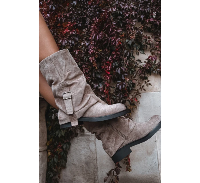 s  dílem do  s přezkou Khaki model 21715259 - Boto