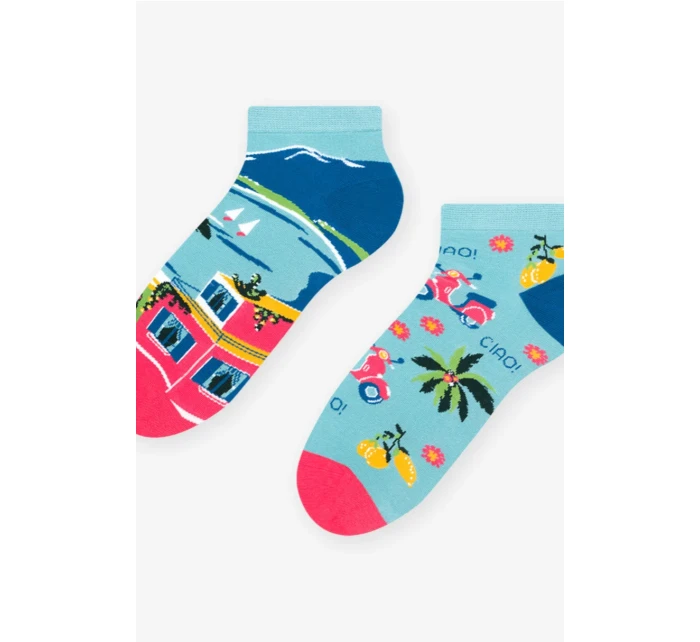 Krátké asymetrické dámské ponožky 034