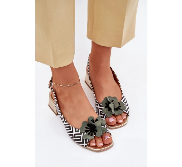 Kožené Dámské Sandály Na Klínku S Dekorativním  model 21702105 - Laura Messi