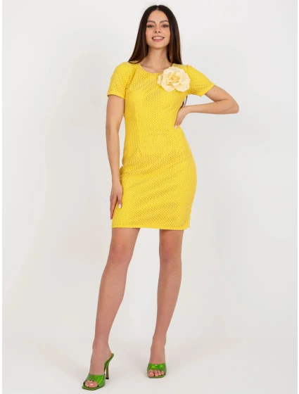 Dámské šaty LK SK model 21049878 Tmavě žlutá - Lakerta Dámské šaty LK SK model 21049878 Tmavě žlutá - Lakerta