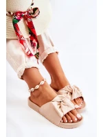 Klasické Semišové Pantofle S Mašlí béžove model 21585892 - EVENTO