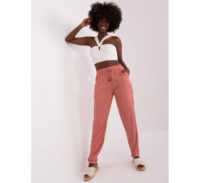 Tmavě růžové látkové letní kalhoty od SUBLEVEL