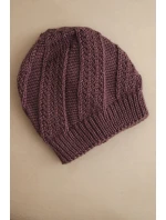 Dámská zimní čepice z vlny K441 švestková Dámská zimní čepice z vlny K441 švestková