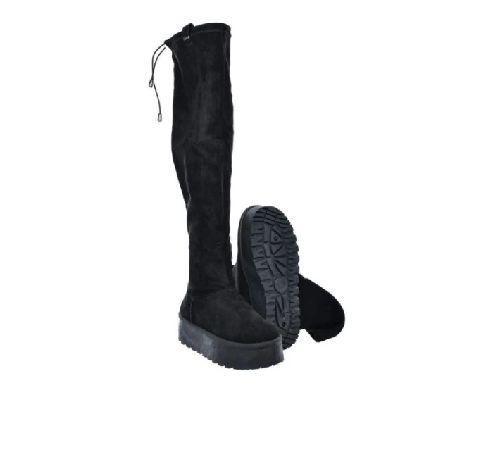 Dámské černé semišové boty na platformě model 21905119 - Big Star Dámské černé semišové boty na platformě model 21905119 - Big Star