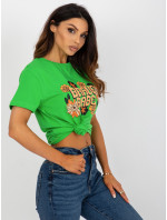 Zelené dámské tričko s nápisem a potiskem
