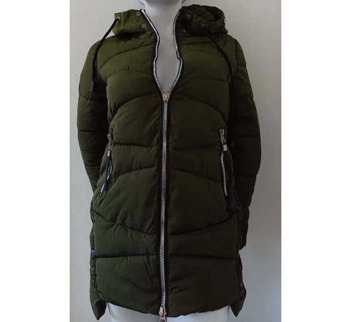 Dámská zimní bunda s kapucí ty0136 zelená - Goodlooking Dámská zimní bunda s kapucí ty0136 zelená - Goodlooking