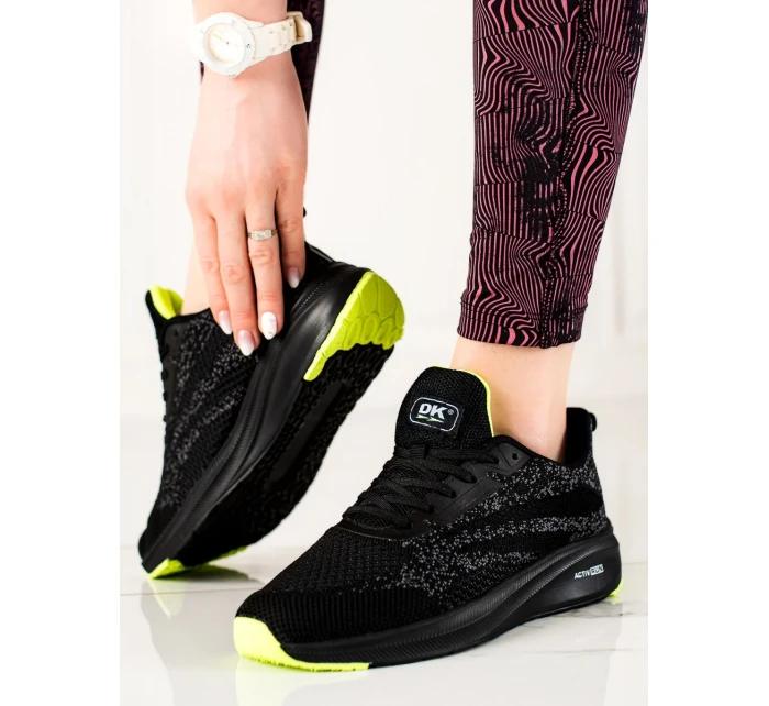 Originální tenisky dámské černé bez podpatku Originální tenisky dámské černé bez podpatku