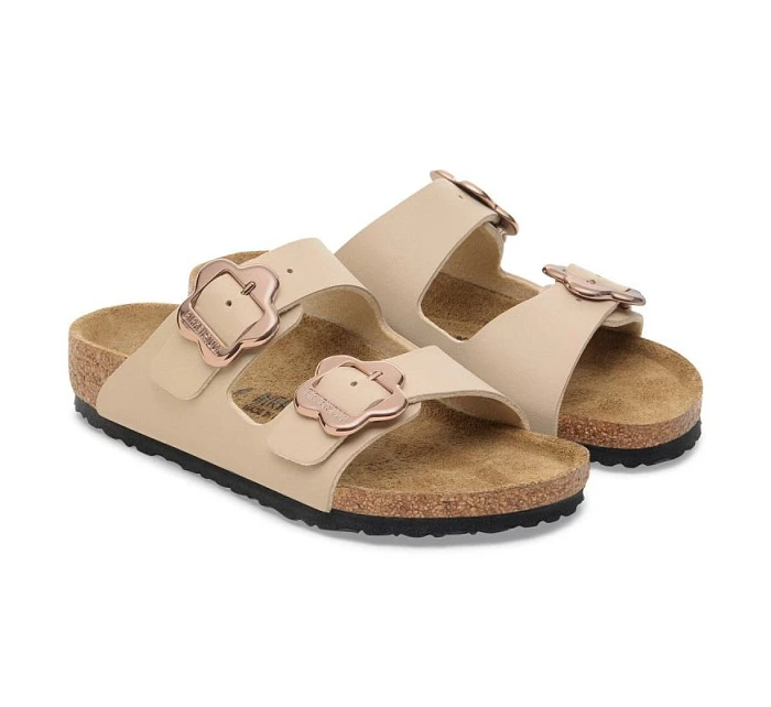Žabky Birkenstock ARIZONA FLOWER BUCKLE KIDS 1030439 SANDCASTLE (standardní šířka) Žabky Birkenstock ARIZONA FLOWER BUCKLE KIDS 1030439 SANDCASTLE (standardní šířka)