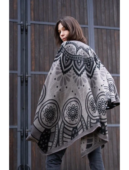 Pončo model 21427317 Paisley Winter - Art of polo