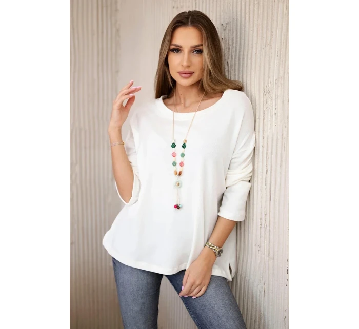 Halenka s náhrdelníkem ecru Halenka s náhrdelníkem ecru