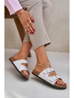 pantofle na korkové podrážce s přezkami světle šedé model 21685392 - Boto pantofle na korkové podrážce s přezkami světle šedé model 21685392 - Boto