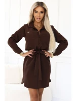 Košilové šaty s kapsami a vázáním CHOCOLATE model 21222756 - numoco
