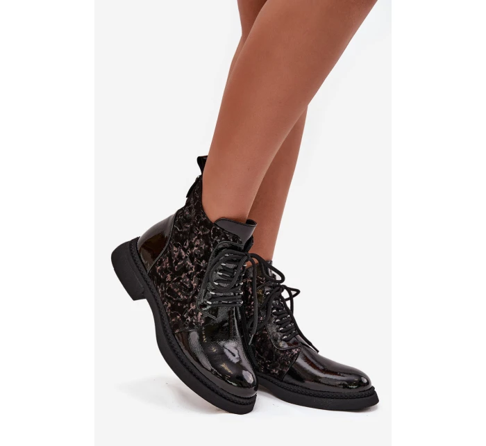 Lakované dámské kotníkové boty s podšívkou D&A model 21713599 Černé - S.Barski