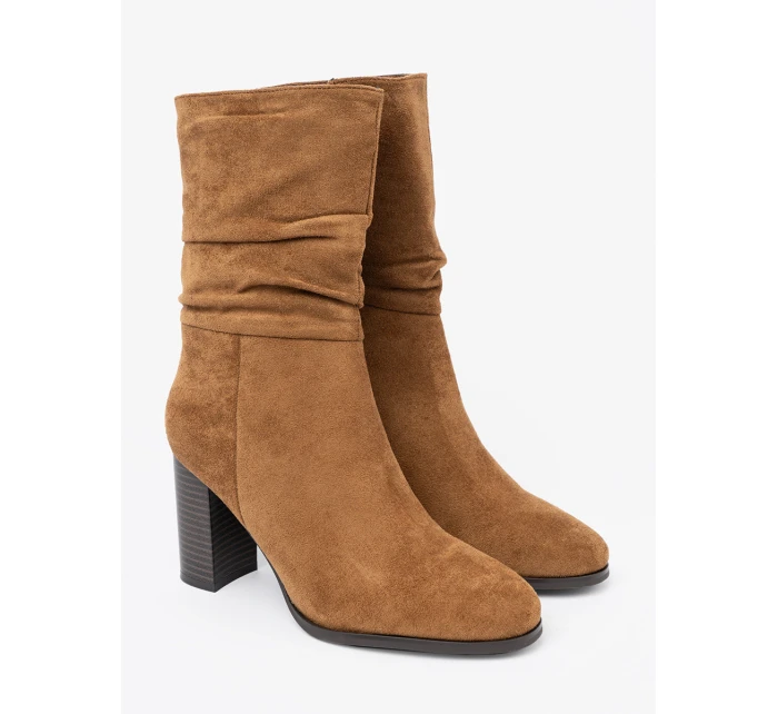 Designové dámské model 21287066 kotníčkové boty na širokém podpatku Designové dámské model 21287066 kotníčkové boty na širokém podpatku