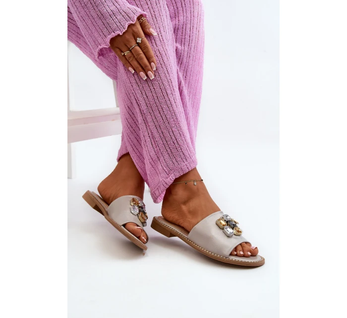 Dámské Sandály S Ozdobami model 21665122 Béžové - S.Barski Dámské Sandály S Ozdobami model 21665122 Béžové - S.Barski