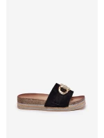 Dámské Pantofle Na Platformě S A Zlatou Dekorací Černé model 21689964 - Boto Dámské Pantofle Na Platformě S A Zlatou Dekorací Černé model 21689964 - Boto