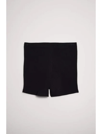 FIGI model 20527269 - Ysabel Mora