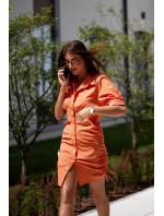 Oranžové košilové šaty s volánky na bocích