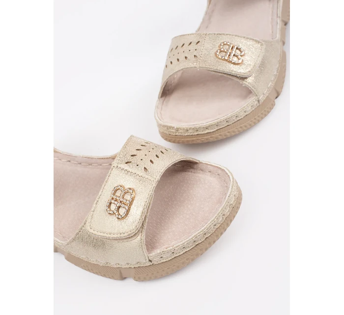 Stylové dámské zlaté  sandály platforma