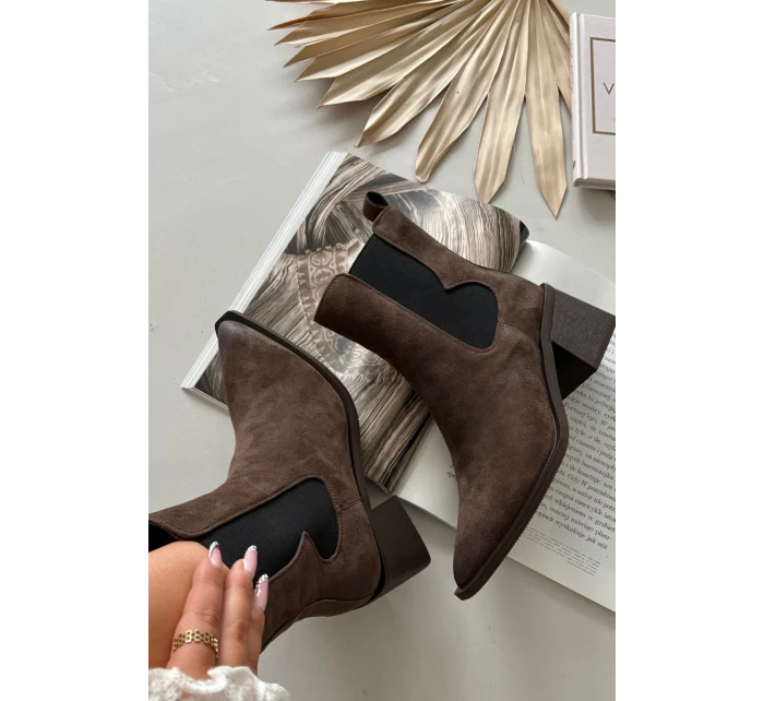 Kožené semišové dámské boty na podpatku s vyhříváním Artiker 57C0047 hnědé