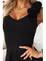 643-2 Elegantní večerní maxi šaty s rozparkem a růžemi - klasické černé 643-2 Elegantní večerní maxi šaty s rozparkem a růžemi - klasické černé