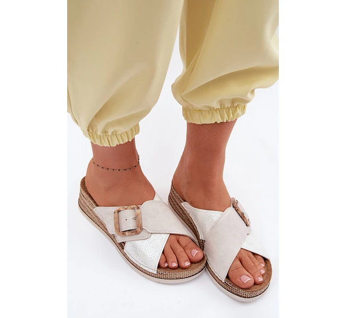 Dámské nazouváky na platformě s ozdobnou sponou Inblu RV000012 Světle béžové