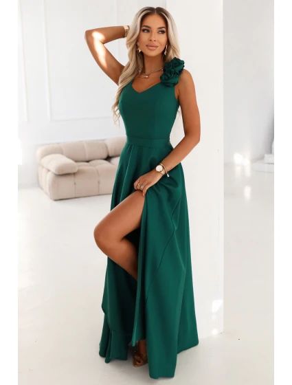 643-1 Elegantní večerní maxi šaty s rozparkem a růžemi - lahvově zelené 643-1 Elegantní večerní maxi šaty s rozparkem a růžemi - lahvově zelené