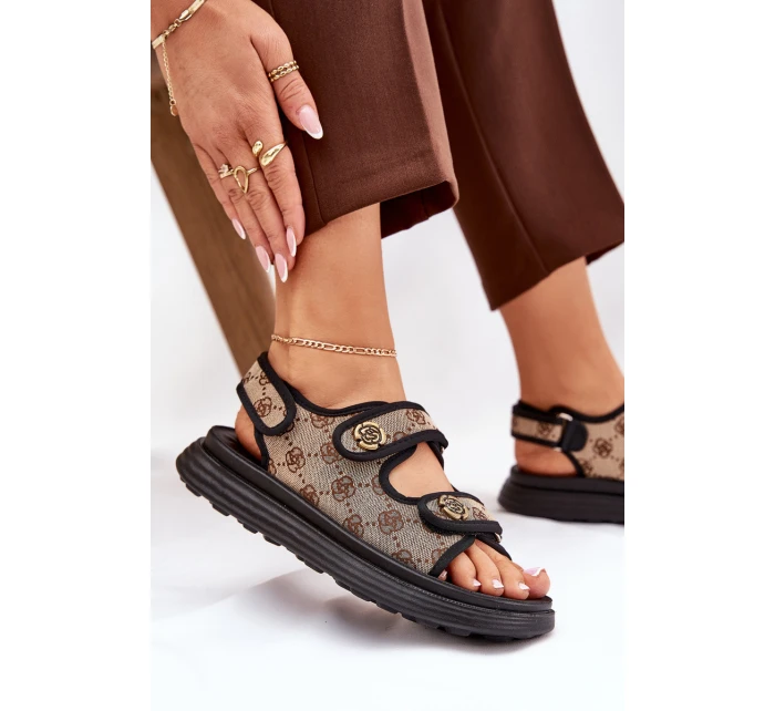 Dámské Vzorované Textilní Sandály Se Zlatými model 21688030 - Boto Dámské Vzorované Textilní Sandály Se Zlatými model 21688030 - Boto